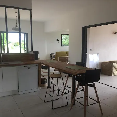 A Piscine Chauffee Et Vue Panoramique Villa *