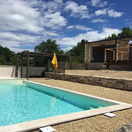 A Piscine Chauffee Et Vue Panoramique Villa
