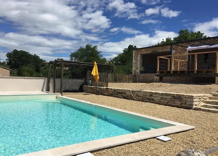à Piscine Chauffée Et Vue Panoramique Villa